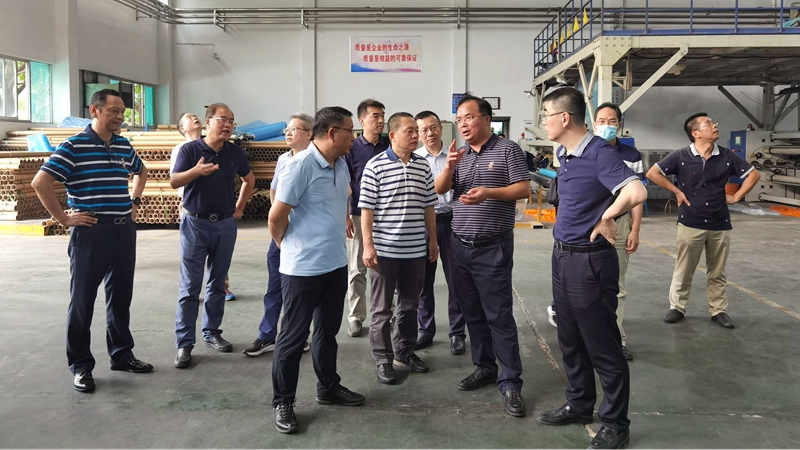 中石化、揚(yáng)子石化考察團(tuán)到訪明日控股