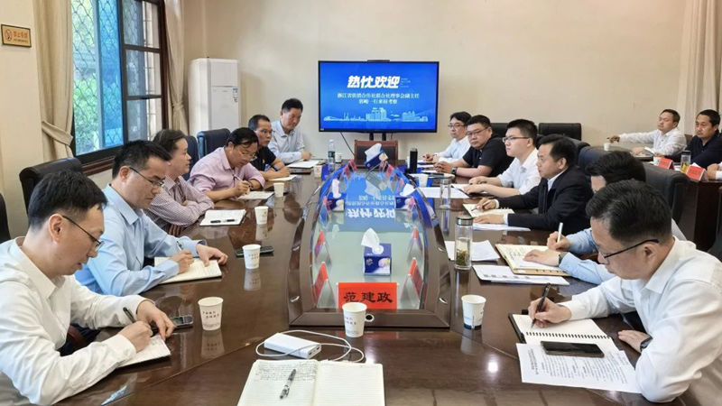 省供銷社副主任郭峻赴湖北湖南考察調研