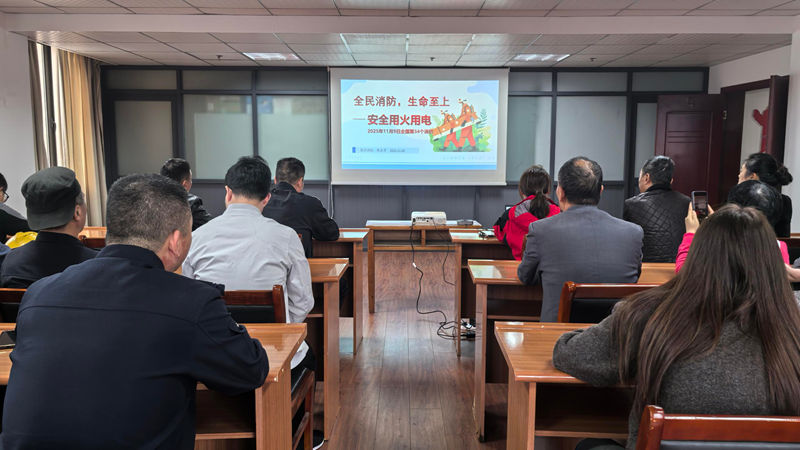 浦江農(nóng)批市場(chǎng)開(kāi)展消防安全培訓(xùn)與電梯救援演練